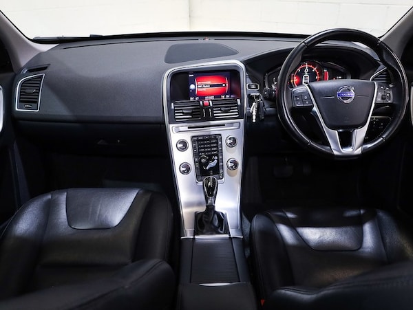Used Volvo XC60 2017 for sale - 76171093: Photo 13