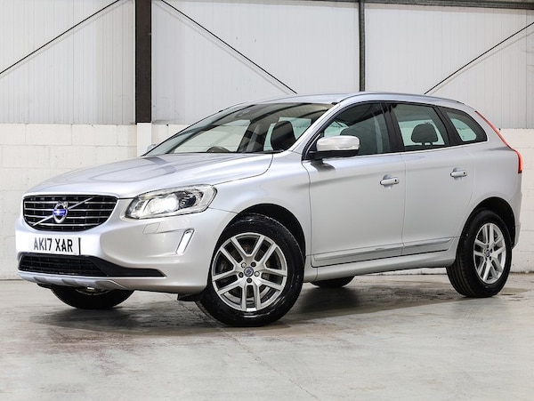 Used Volvo XC60 2017 for sale - 76171093: Photo 6