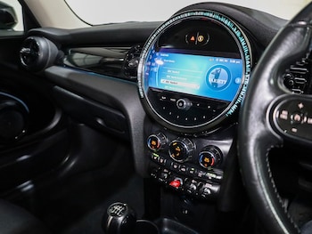 Used MINI Hatch 2023 for sale - 78708969: Photo