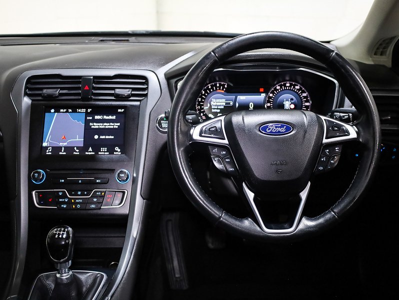 Used Ford Mondeo 2017 for sale - 77422916: Photo 15