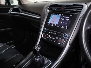 Used Ford Mondeo 2017 for sale - 77422916: Photo