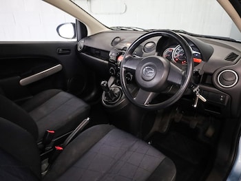 Used Mazda Mazda2 2012 for sale - 78140846: Photo