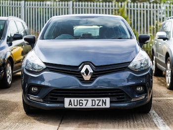Used Renault Clio 2023 for sale - 78897218: Photo