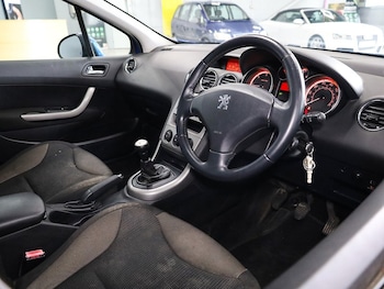 Used Peugeot 308 2011 for sale - 78758512: Photo