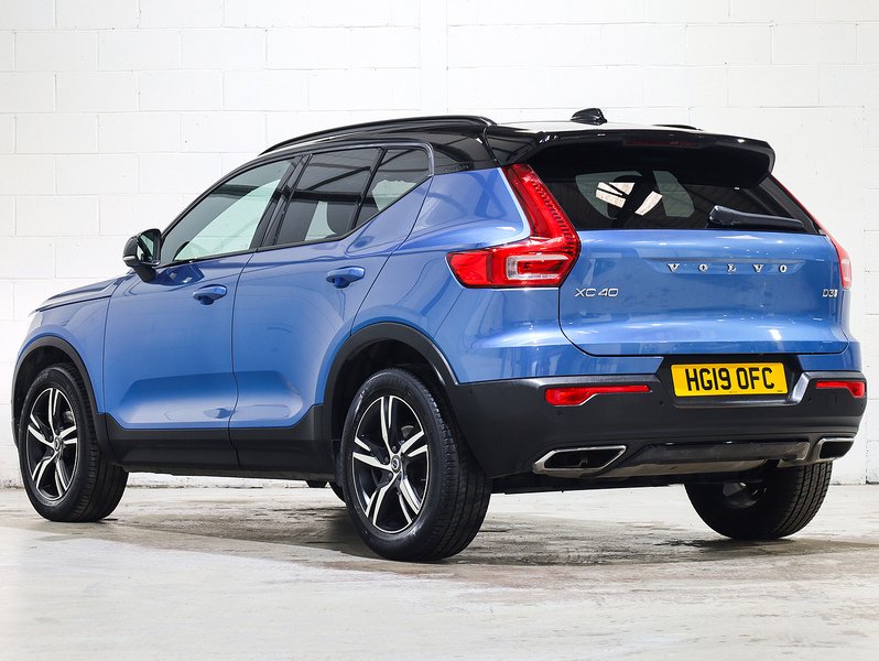 Used Volvo XC40 2019 for sale - 76496951: Photo 2