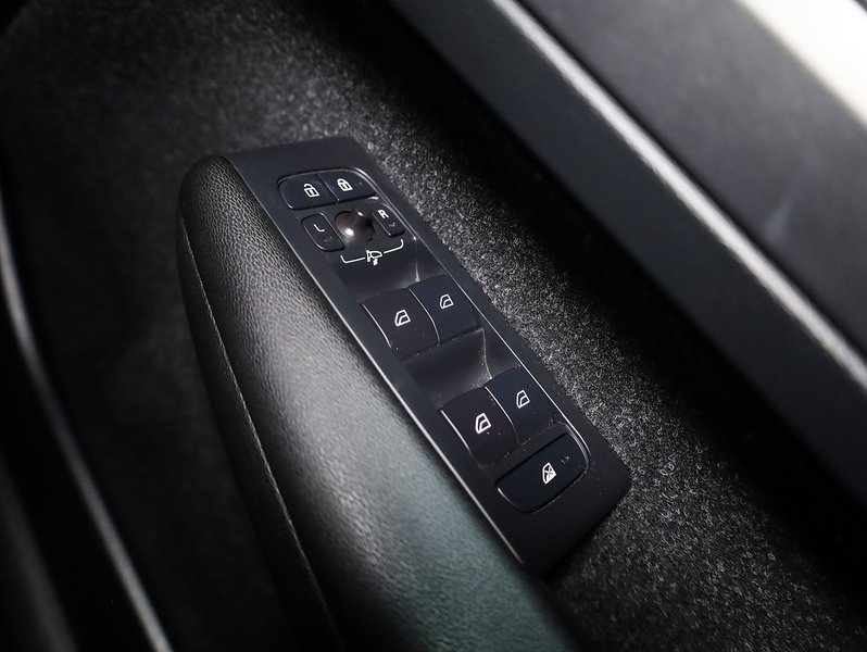 Used Volvo XC40 2019 for sale - 76496951: Photo 34