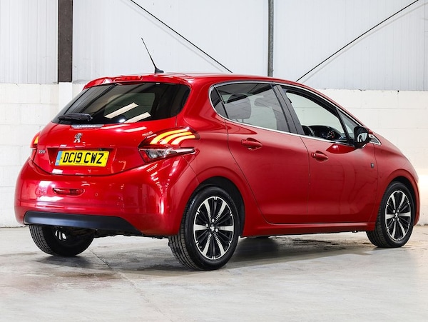 Used Peugeot 208 2019 for sale - 76173485: Photo 10