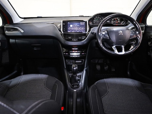 Used Peugeot 208 2019 for sale - 76173485: Photo 15