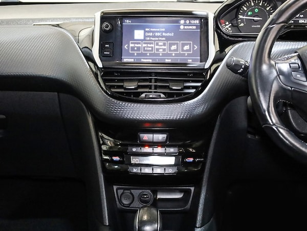 Used Peugeot 208 2019 for sale - 76173485: Photo 18