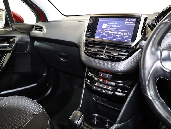 Used Peugeot 208 2019 for sale - 76173485: Photo 19