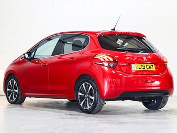 Used Peugeot 208 2019 for sale - 76173485: Photo