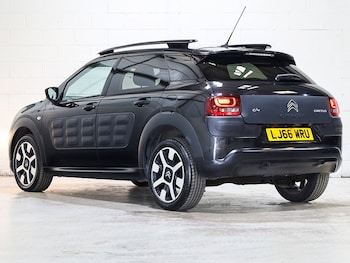 Used Citroen C4 Cactus 2016 for sale - 75785191: Photo