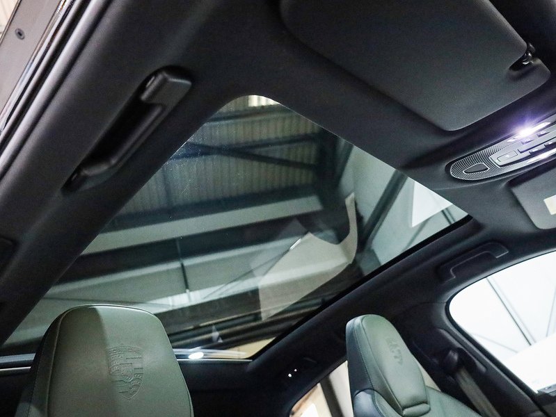 Used Porsche Cayenne 2023 for sale - 76665864: Photo 12