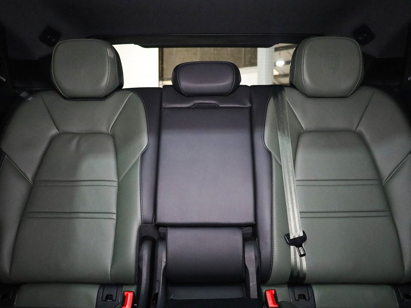 Used Porsche Cayenne 2023 for sale - 76665864: Photo 15