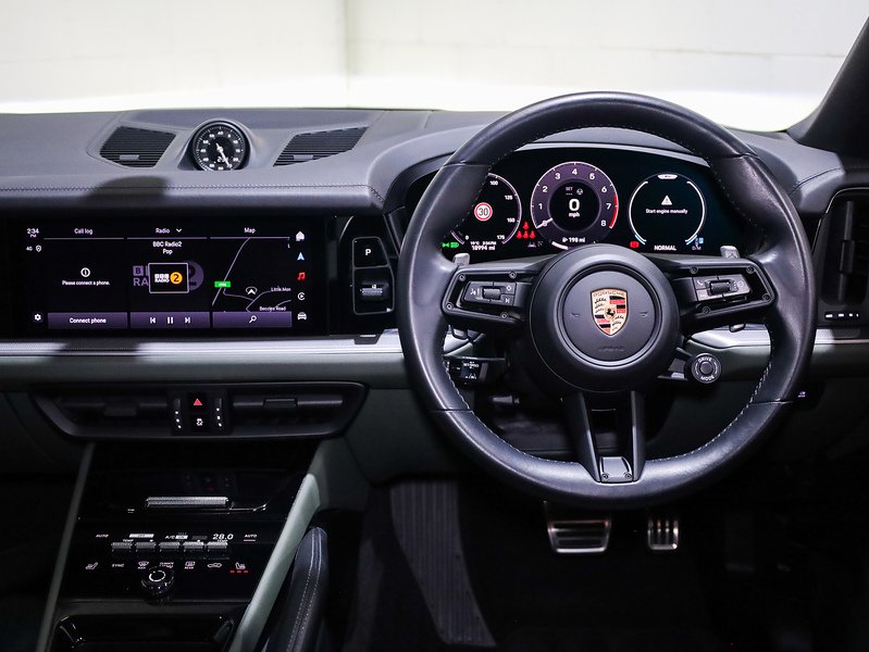 Used Porsche Cayenne 2023 for sale - 76665864: Photo 17