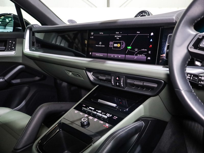 Used Porsche Cayenne 2023 for sale - 76665864: Photo 34