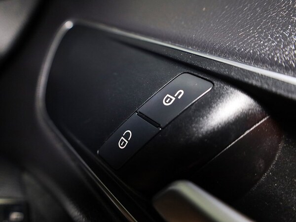 Used Mercedes-Benz CLA 2016 for sale - 75342048: Photo 36