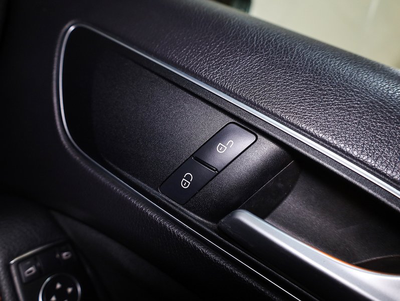 Used Mercedes-Benz A-Class 2013 for sale - 76098349: Photo 29