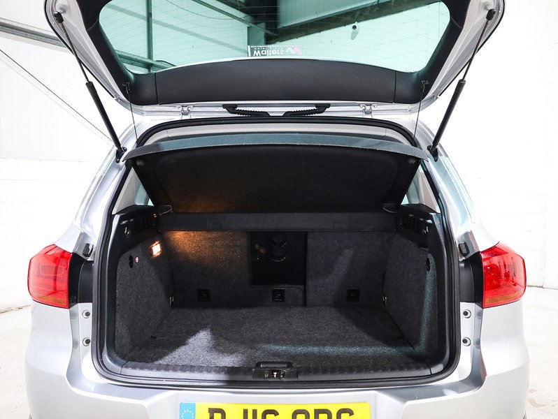 Used Volkswagen Tiguan 2016 for sale - 77234450: Photo 37