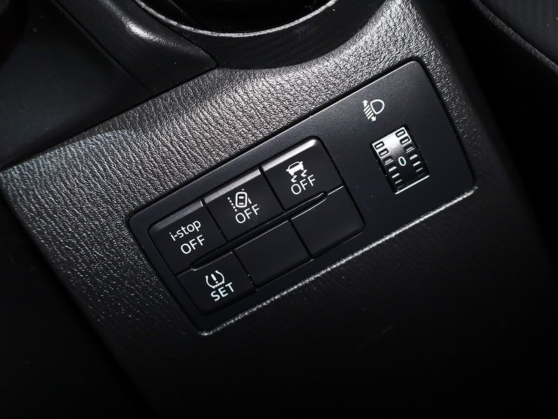 Used Mazda Mazda2 2018 for sale - 76663670: Photo 27