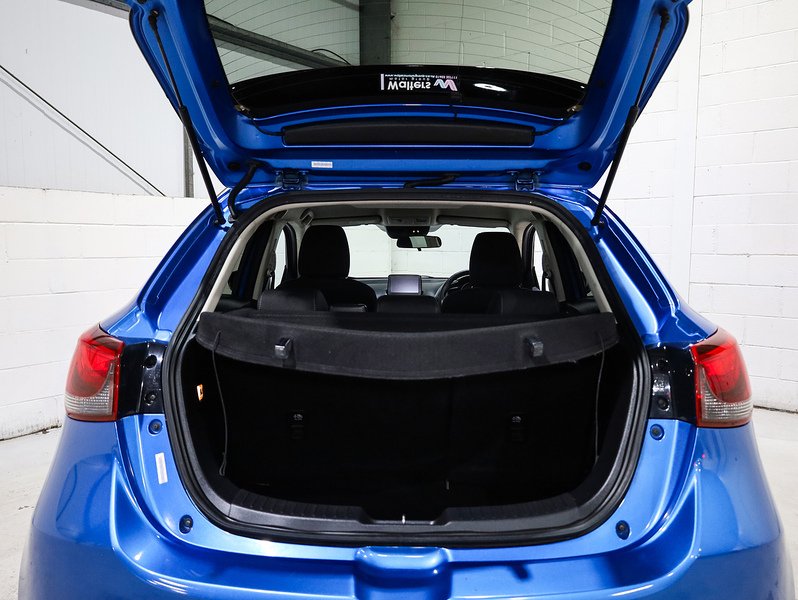 Used Mazda Mazda2 2018 for sale - 76663670: Photo 33