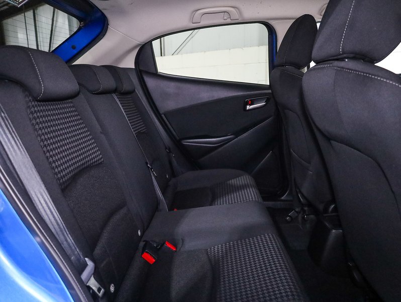 Used Mazda Mazda2 2018 for sale - 76663670: Photo 4