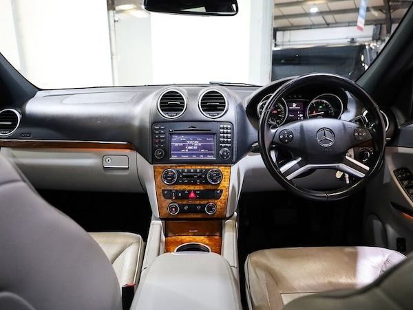 Used Mercedes-Benz GL-Class 2012 for sale - 73947433: Photo 14