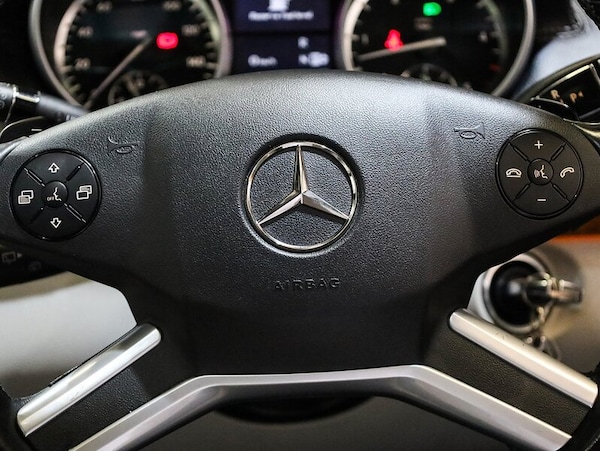 Used Mercedes-Benz GL-Class 2012 for sale - 73947433: Photo 17