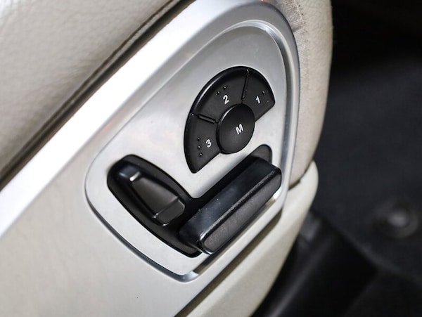 Used Mercedes-Benz GL-Class 2012 for sale - 73947433: Photo 27