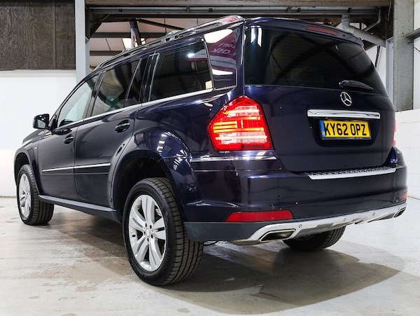 Used Mercedes-Benz GL-Class 2012 for sale - 73947433: Photo 3