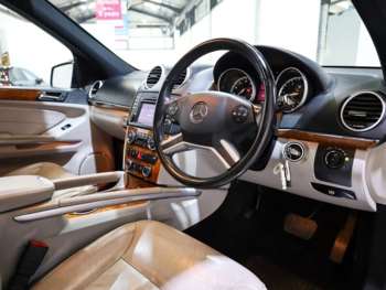 Used Mercedes-Benz GL-Class 2012 for sale - 73947433: Photo