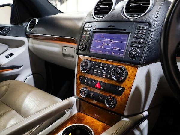 Used Mercedes-Benz GL-Class 2012 for sale - 73947433: Photo 5