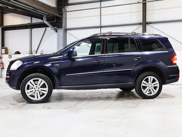 Used Mercedes-Benz GL-Class 2012 for sale - 73947433: Photo 8