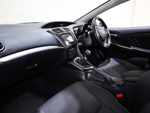 Used Honda Civic 2015 for sale - 76016047: Photo 15