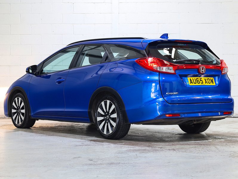 Used Honda Civic 2015 for sale - 76016047: Photo 2