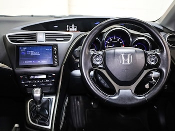Used Honda Civic 2015 for sale - 76016047: Photo 4