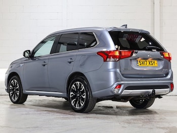 Used Mitsubishi Outlander 2017 for sale - 75871611: Photo