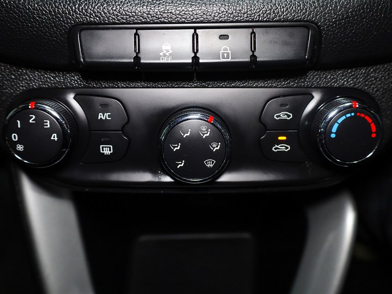 Used Kia Ceed 2018 for sale - 77730886: Photo 24