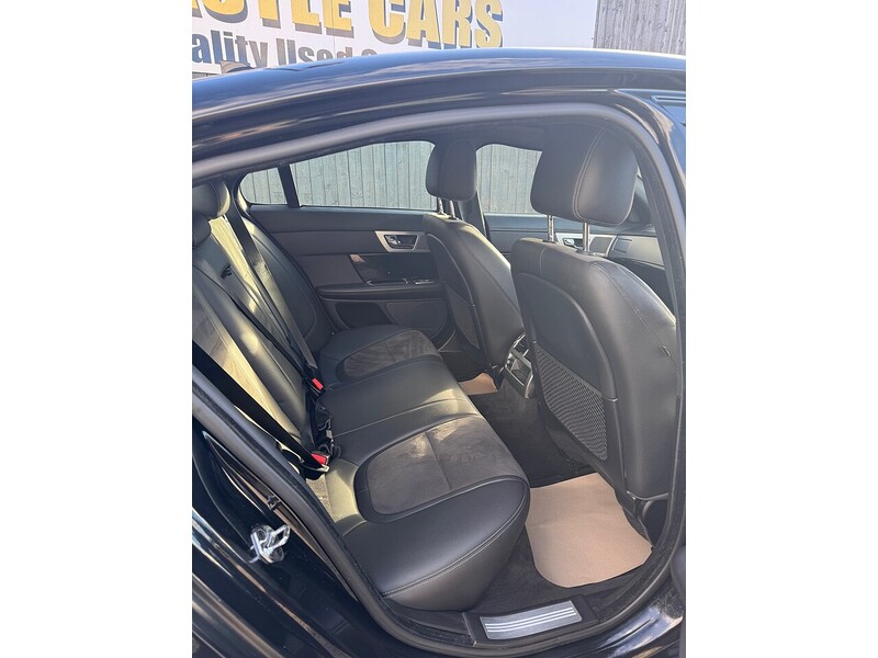 Used Jaguar XF 2014 for sale - 76618272: Photo 17