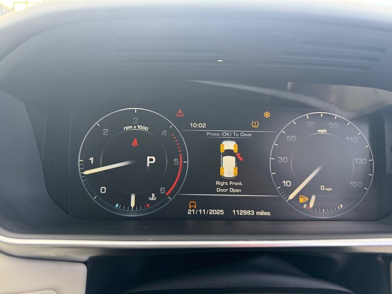 Used Land Rover Range Rover Sport 2015 for sale - 76665869: Photo 20