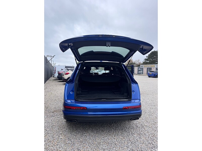 Used Audi Q7 2016 for sale - 78016635: Photo 25