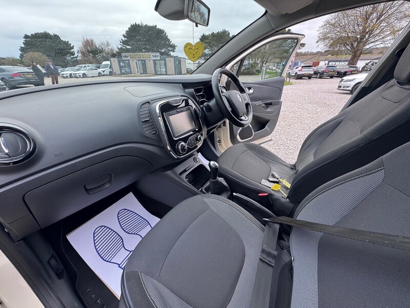 Used Renault Captur 2016 for sale - 77812755: Photo 16