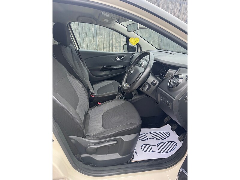 Used Renault Captur 2016 for sale - 77812755: Photo 3
