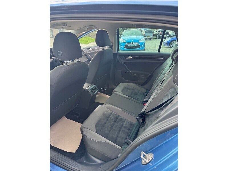 Used Volkswagen Golf 2015 for sale - 77742419: Photo 11