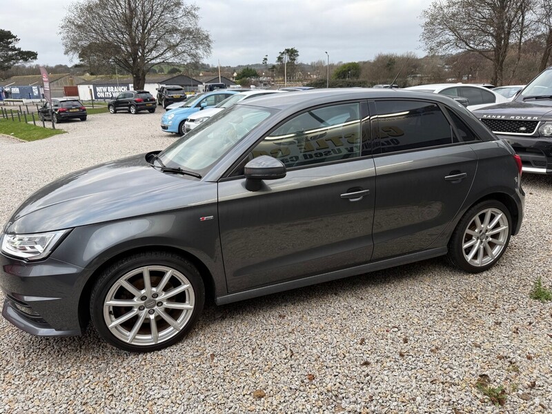 Used Audi A1 2017 for sale - 77072852: Photo 8