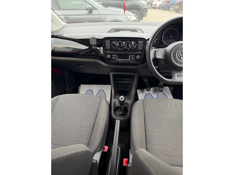 Used Volkswagen up! 2014 for sale - 77069812: Photo 15