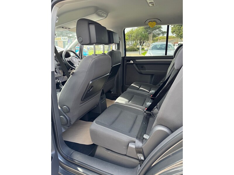 Used Volkswagen Touran 2015 for sale - 76180788: Photo 12