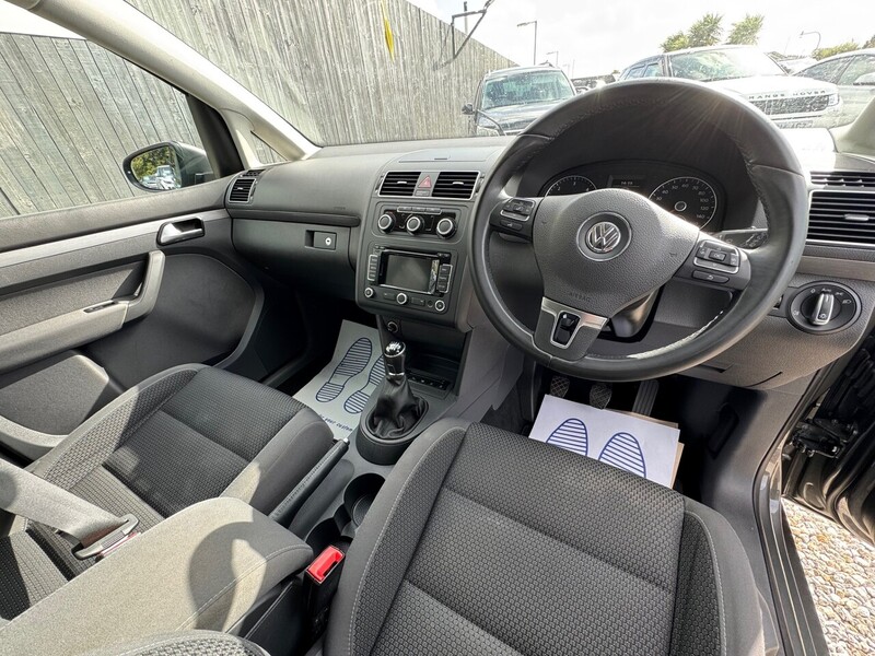 Used Volkswagen Touran 2015 for sale - 76180788: Photo 21