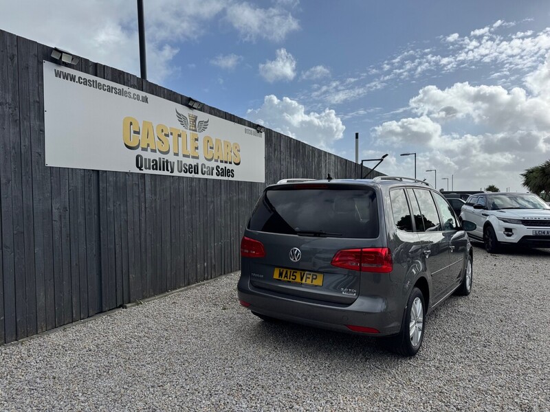 Used Volkswagen Touran 2015 for sale - 76180788: Photo 24