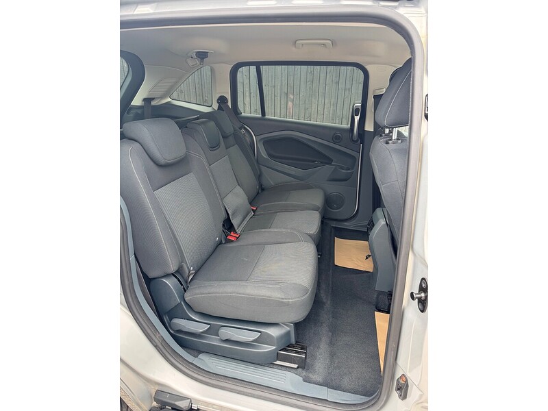Used Ford Grand C-Max 2014 for sale - 76320104: Photo 12